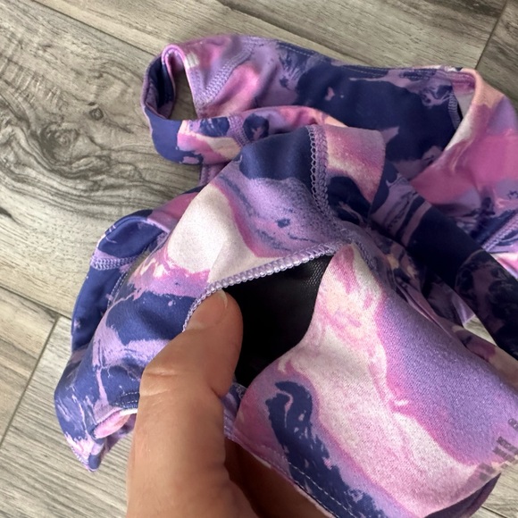Brisas Marble Sports Bra Activewear Athleisure in Purple and Pink Size Small - Picture 5 of 5